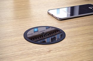 ������������ ������� VersaCharger Fast Charge Qi
