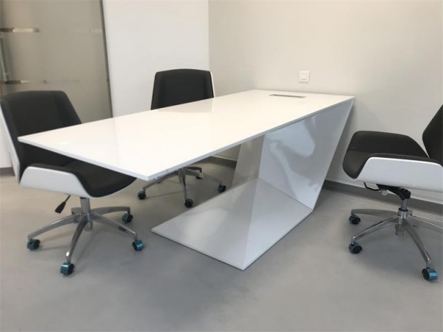 ������� ������ / Corian