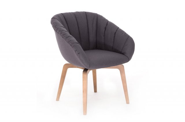 ������ Alma Wood