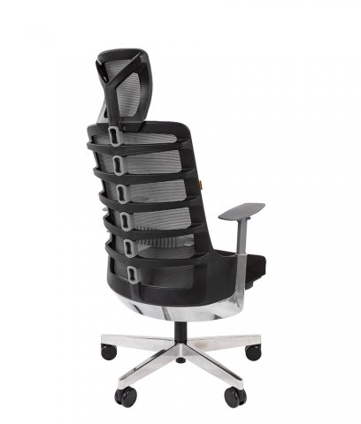 ������ Chairman Spinelly