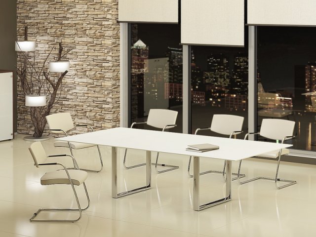    Carre Glass