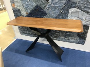 ����-����������� T1712A