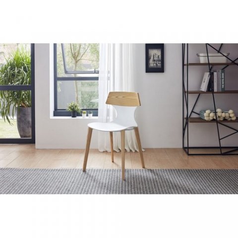 ���� S083