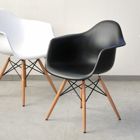 ���� Eames Style DAW Chair Black