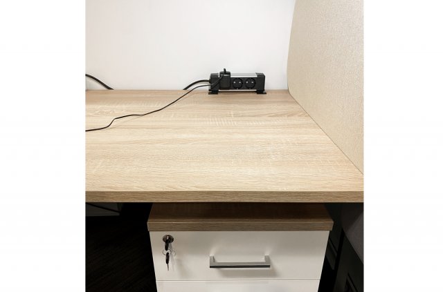 ������������ ������� Under Desk 220, USB-A/C charge