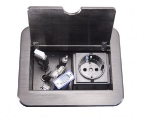   Pulling Socket
