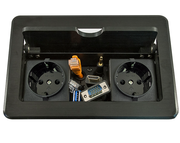 ����� �������: 2�220 + 1�HDMI + 1�VGA + 1�USB + 2xRJ-45 + audio, � ��������� ������ 1.7 �